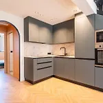 Ref 1992- Rental Apartment Cannes Center