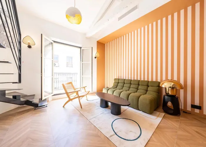 Ref 1992- Rental Apartment Cannes Center